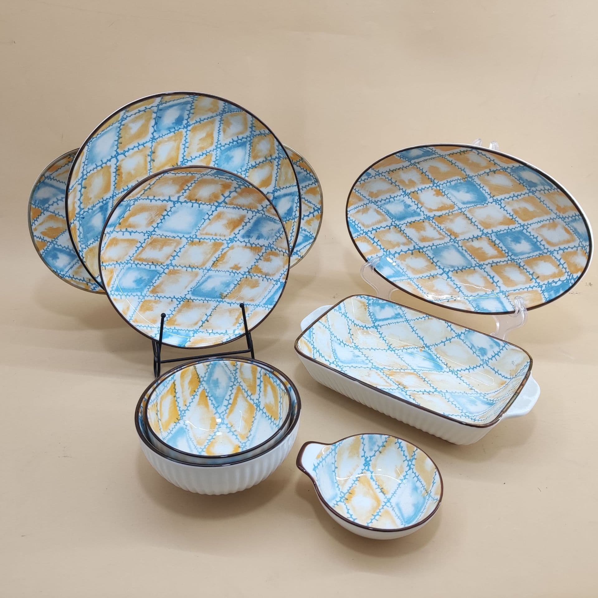 Bohemian Floral Ceramic Dinnerware Set detail 4