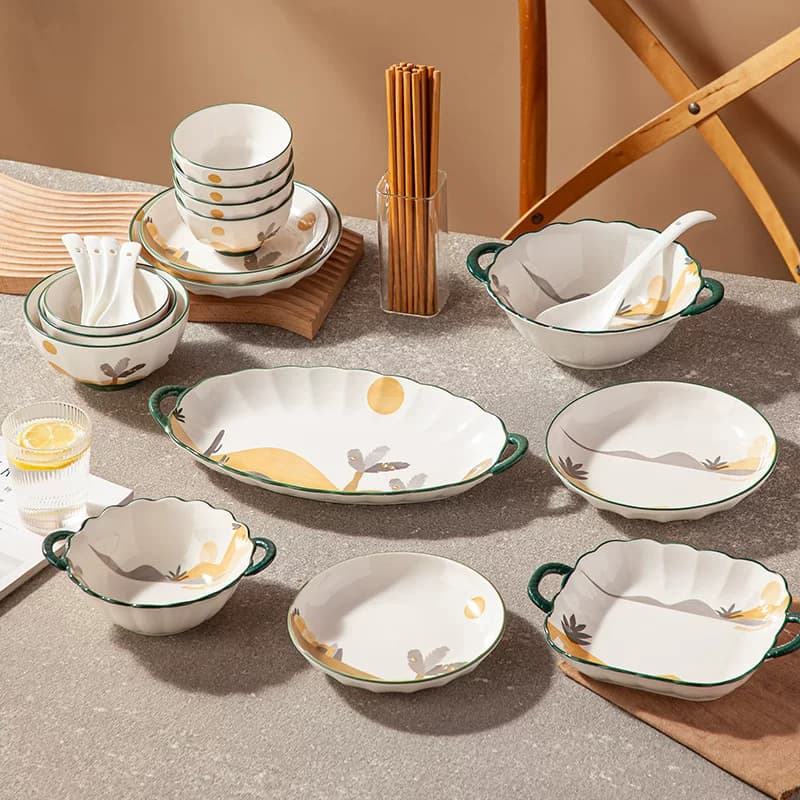 Golden Grove Ceramic Dinnerware Set detail 2