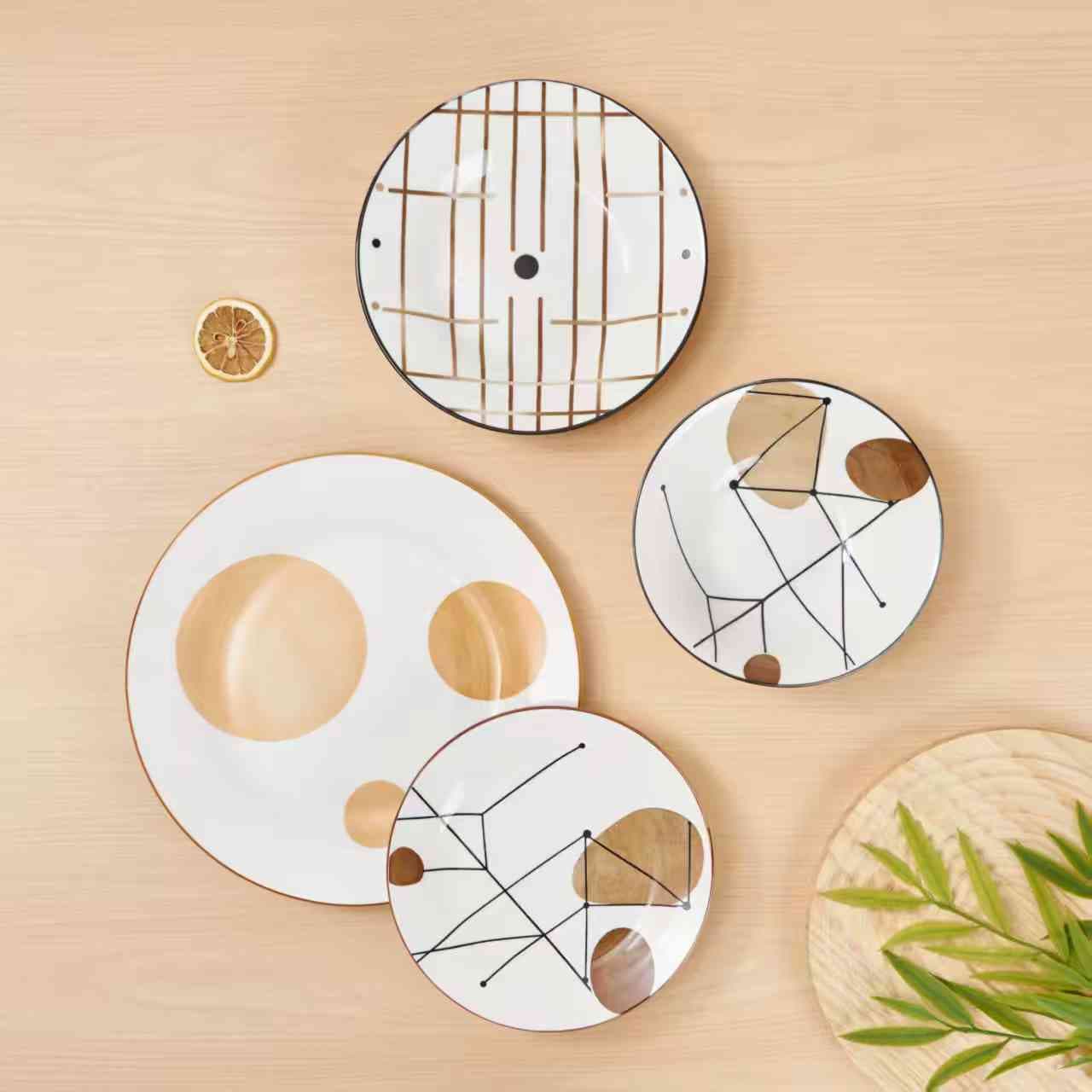 Lace-Rim Ceramic Dinnerware Set detail 3