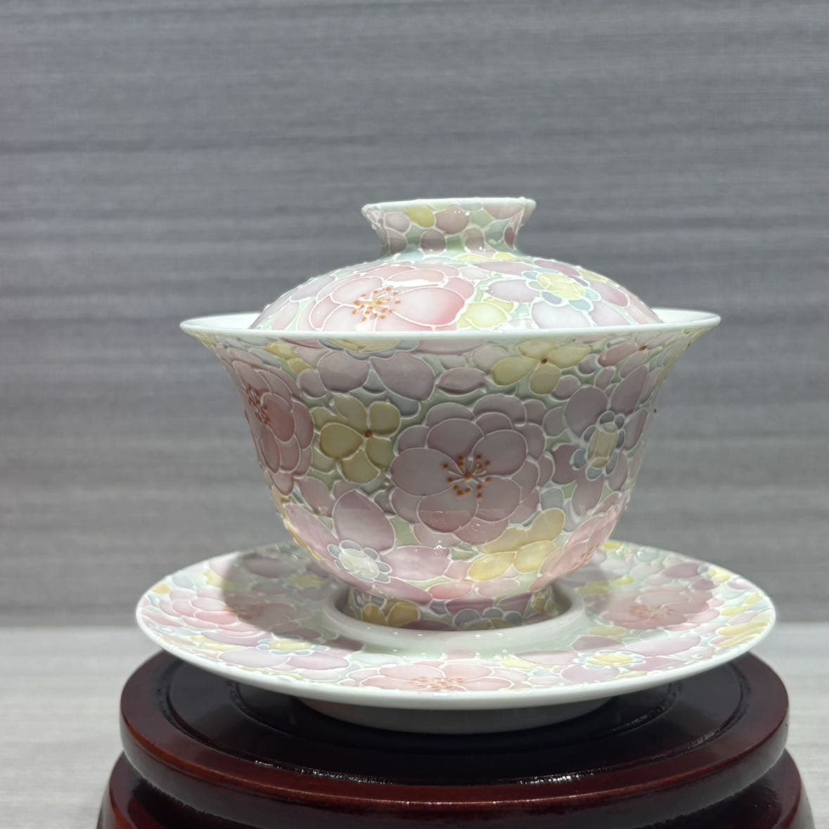 Pastel Floral Hand-Painted Gaiwan