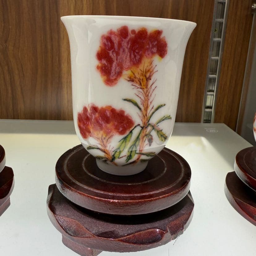 Red Bloom Hand-Painted Tea Cup detail 4